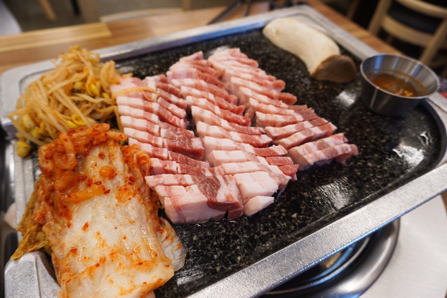 칼맞은삼겹살제원점 이미지