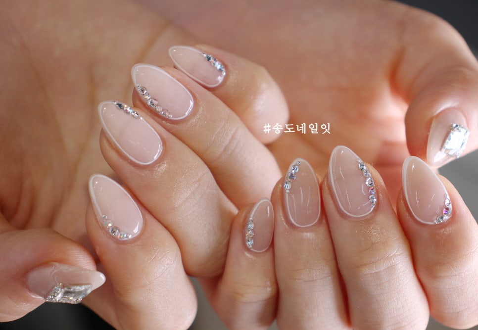 네일그리기 이미지