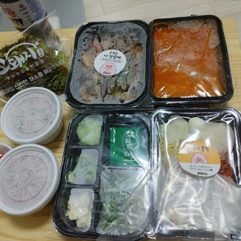 고돼지 신촌점 이미지
