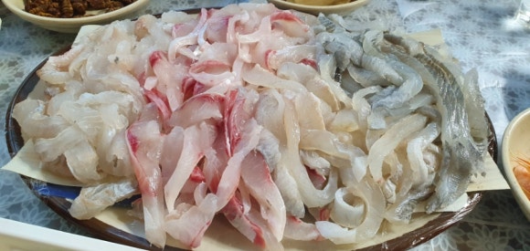 회썰어파는집 이미지