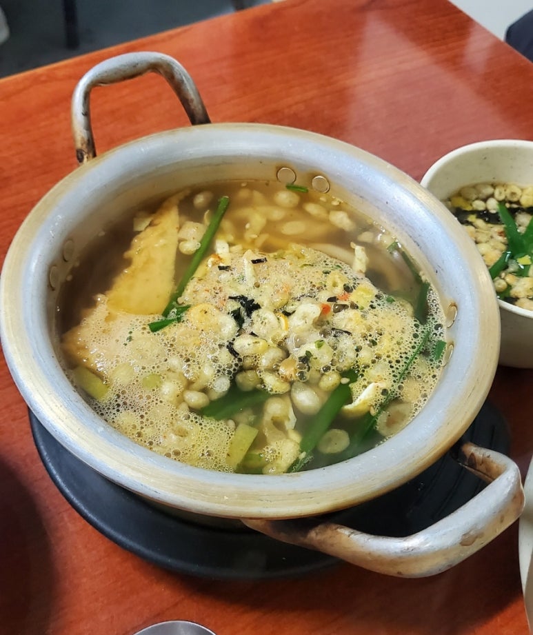 장터칼국수 이미지
