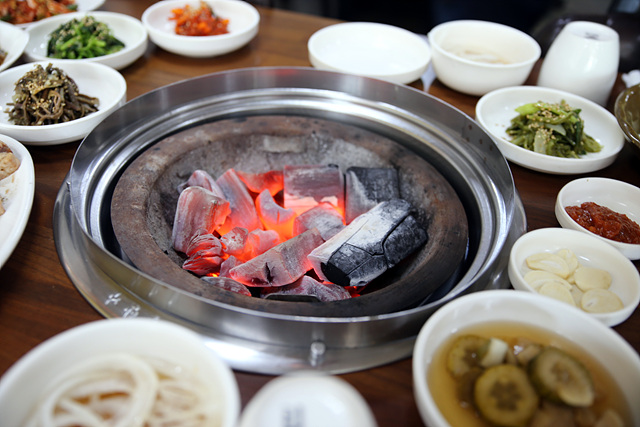 청솔참숯불갈비 이미지