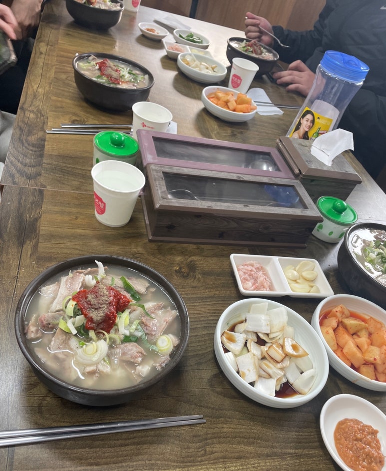 홀덤광장 이미지