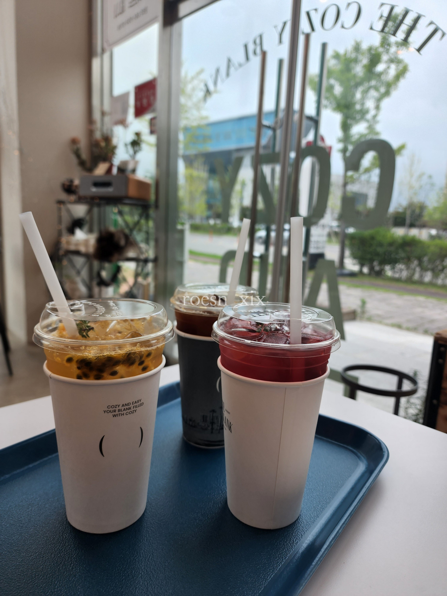 더코지블랭크 이미지