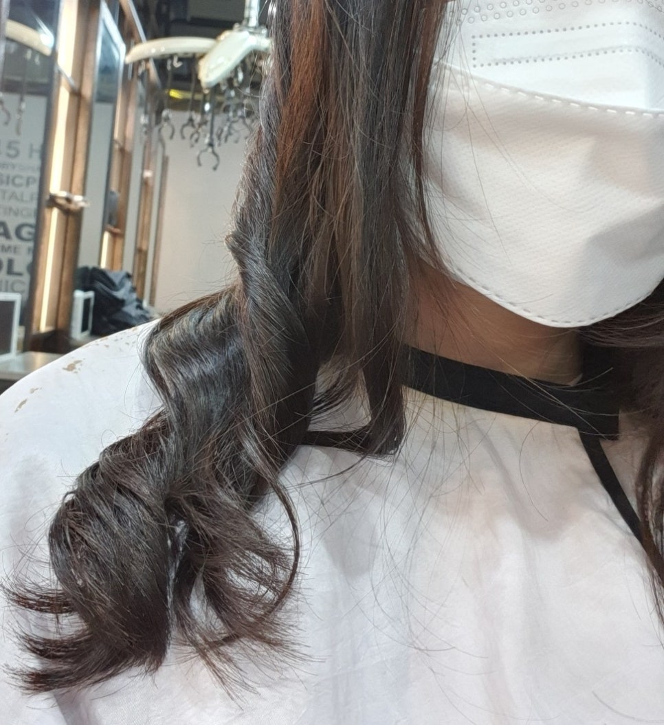 윤희살롱 이미지
