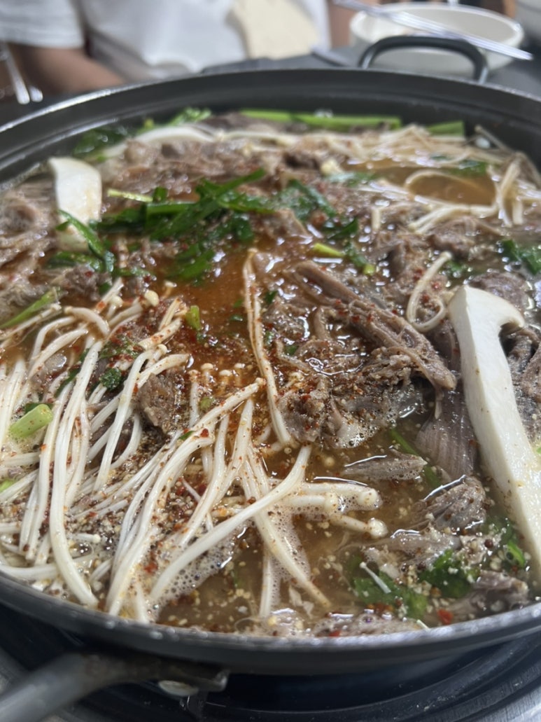 대월흑염소탕 이미지