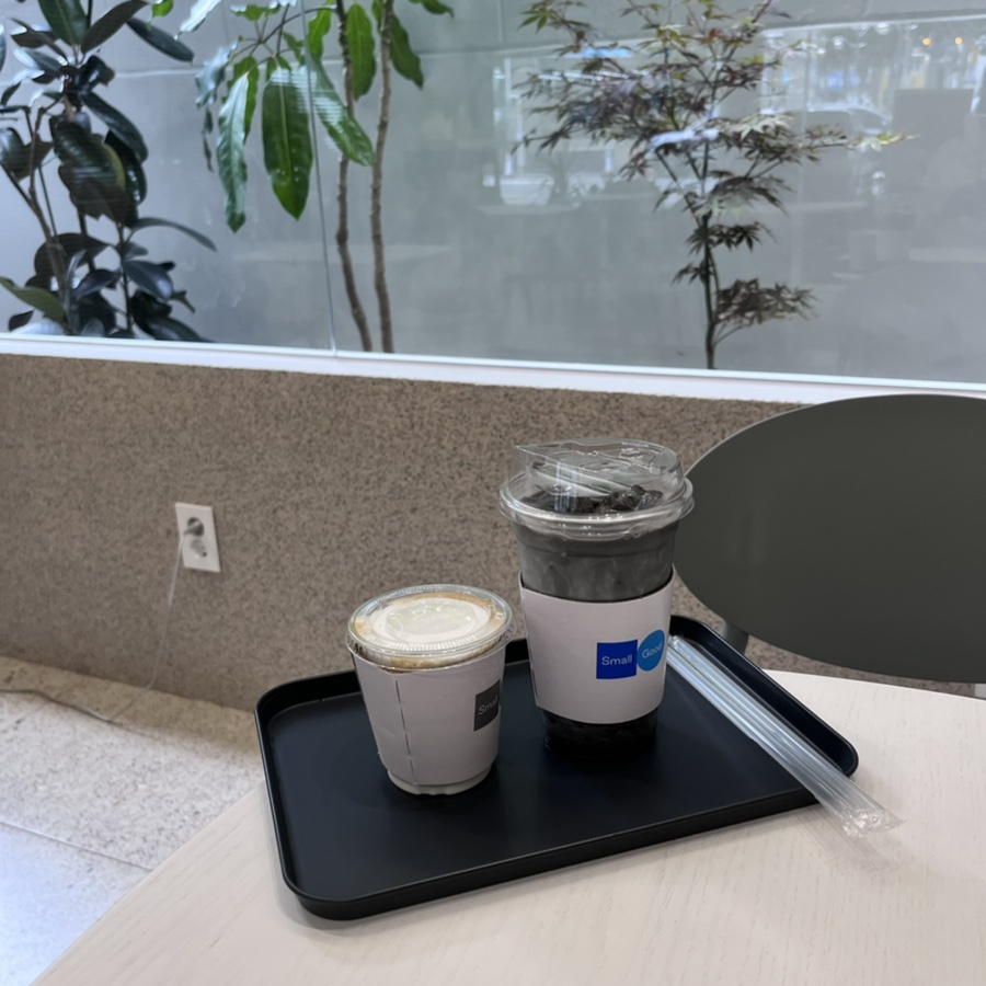 스몰굿커피 광안역점 이미지