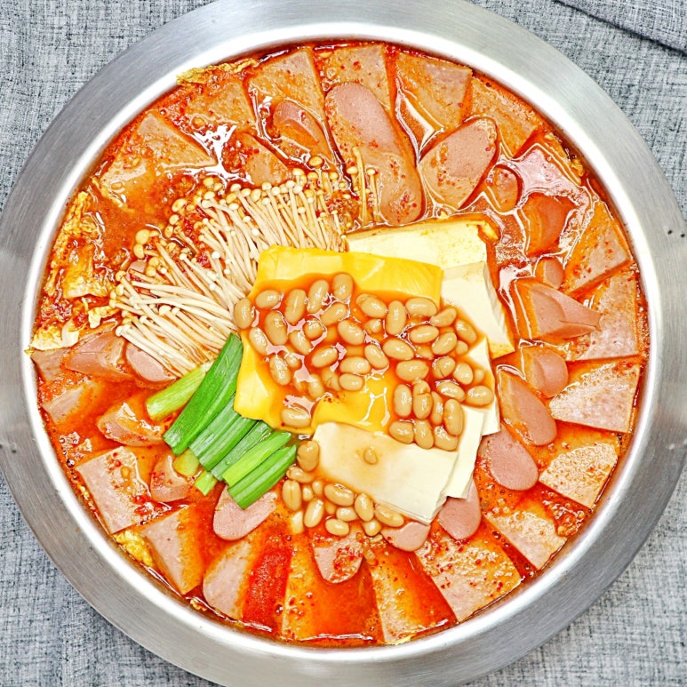 황금부대찌개 이미지
