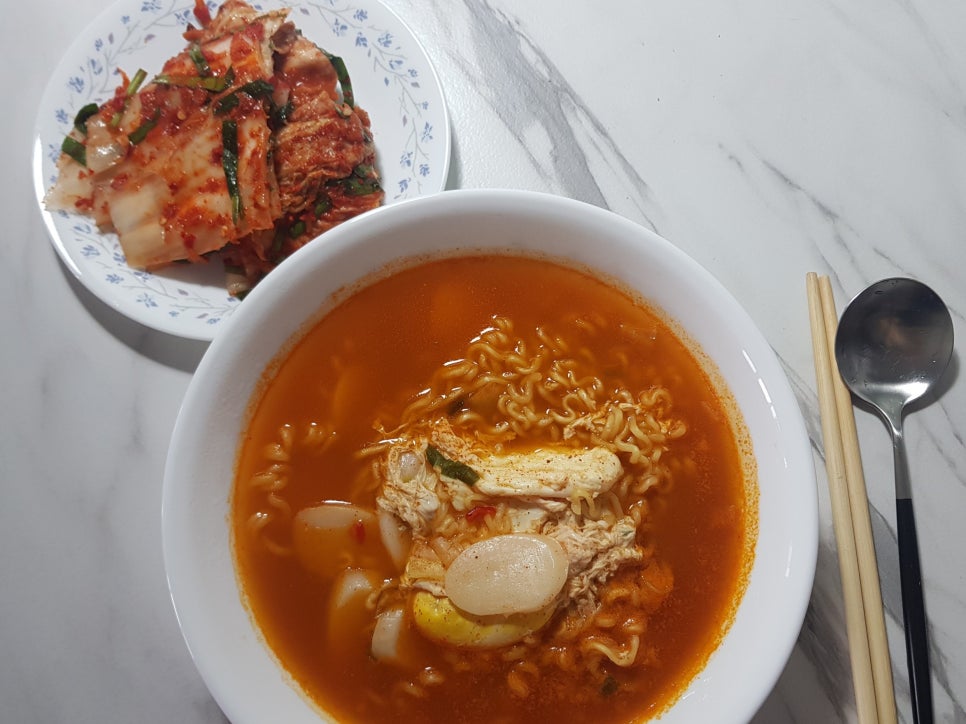 콩나물떡라면집 이미지