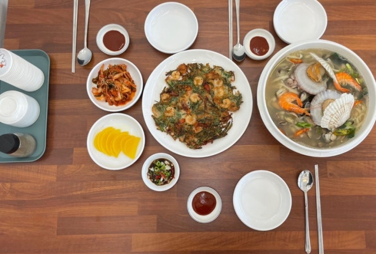 바다칼국수 이미지