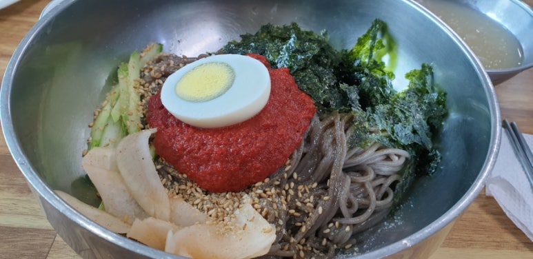 한함지메밀국수 이미지