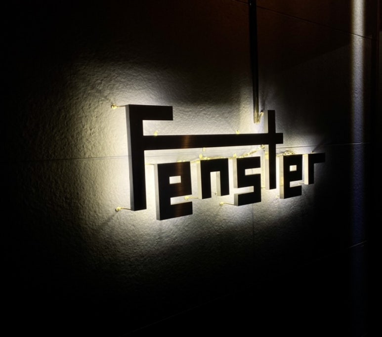 펜스터(Fenster) 이미지