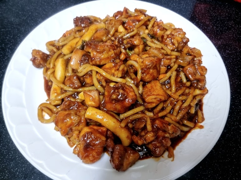 꾸메바베큐치킨 이미지