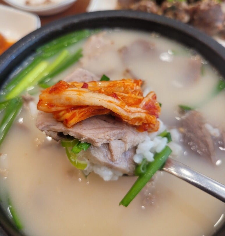 일품돼지국밥 대명계대점 이미지