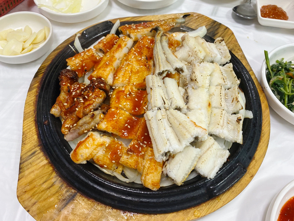 장어랑 아구랑 이미지