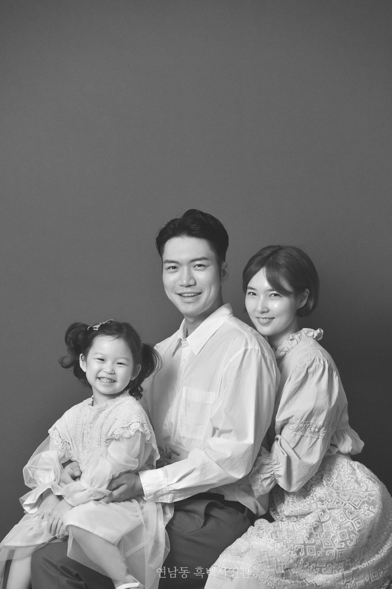 연남동흑백사진관 이미지