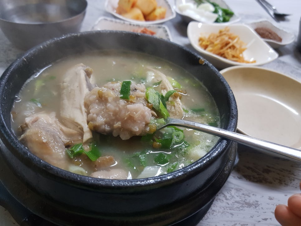 홍천삼계탕 이미지