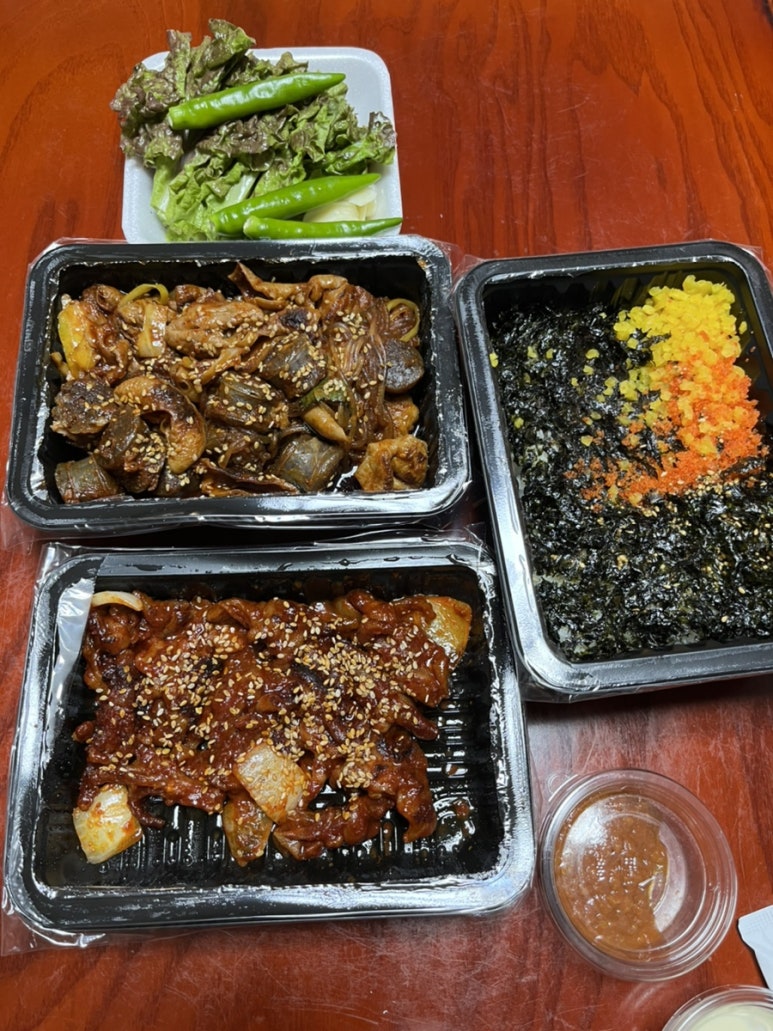 우아한닭발 이미지