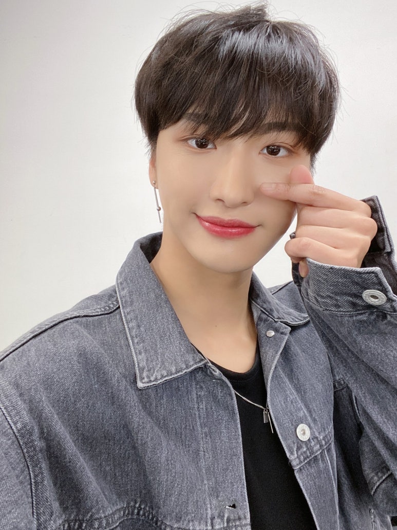 성화패션 이미지