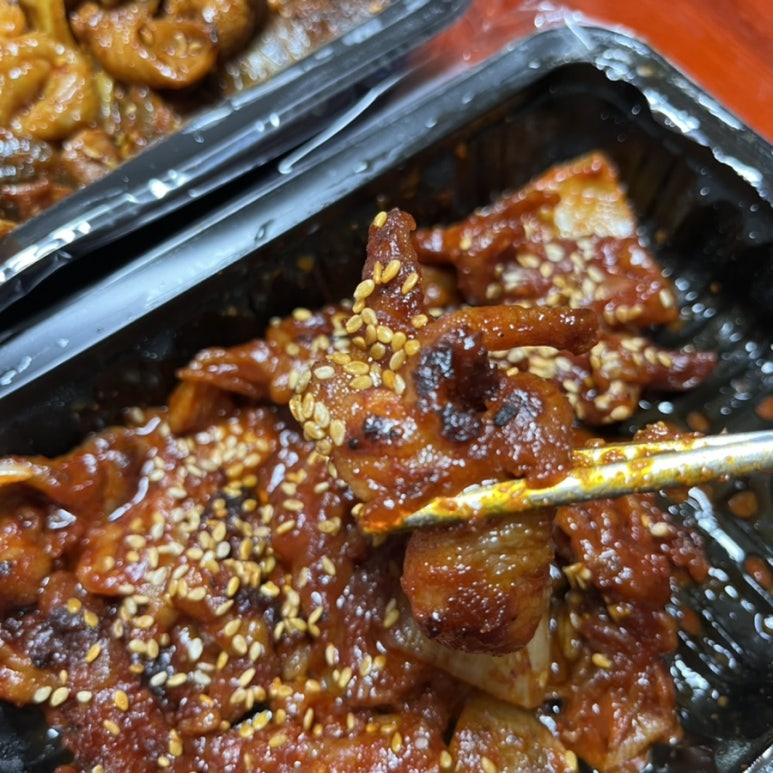 우아한닭발 이미지