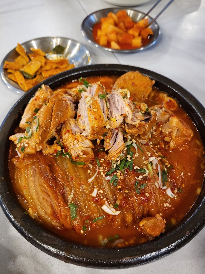 고기반김치반김치찜 이미지