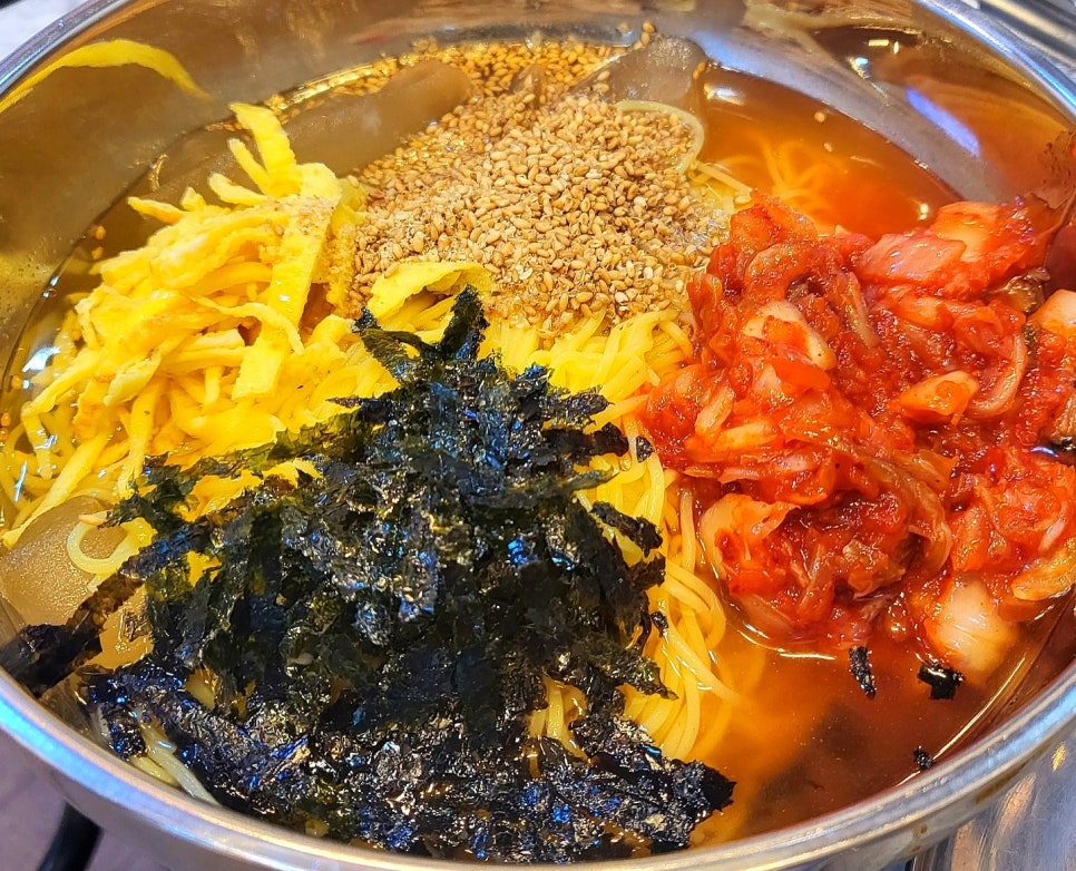 불판생돼지 이미지