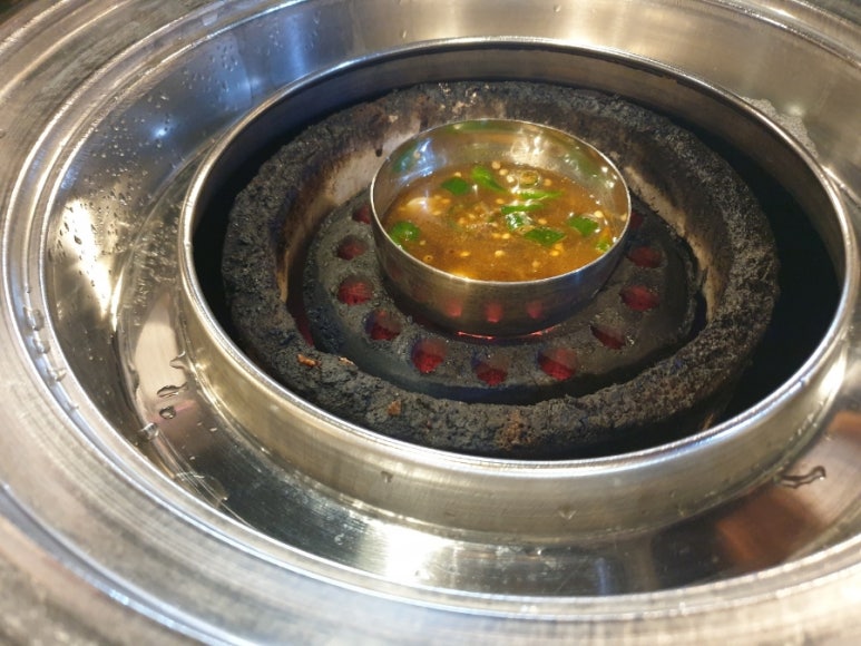 동화로연탄구이 이미지