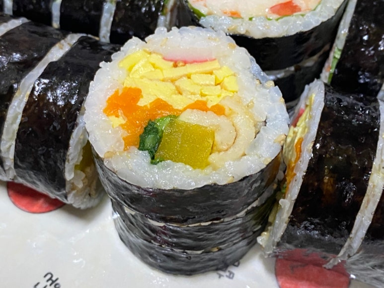 동글이김밥 이미지