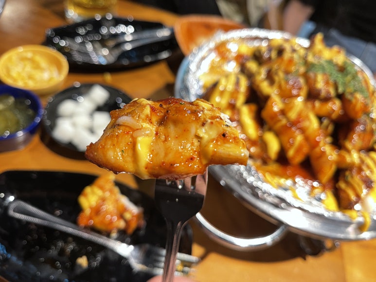 훌랄라참숯치킨 이미지