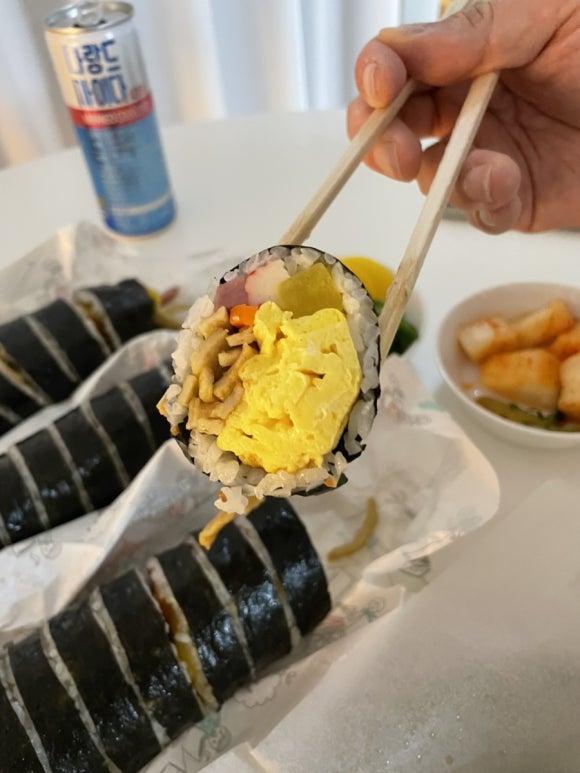 예니김밥 이미지