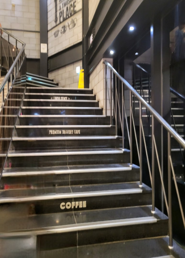 플레이스펀 이미지