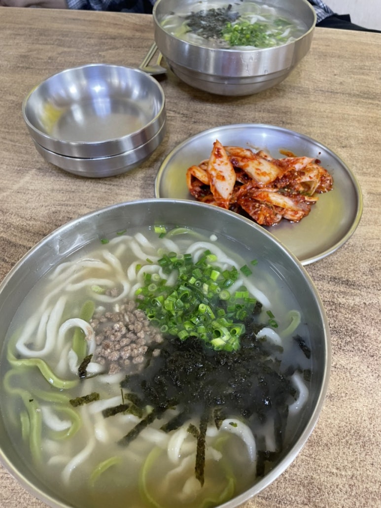 진이칼국수 이미지