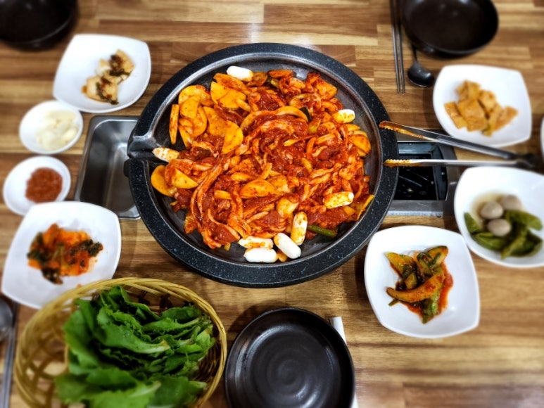 강촌생오리 이미지