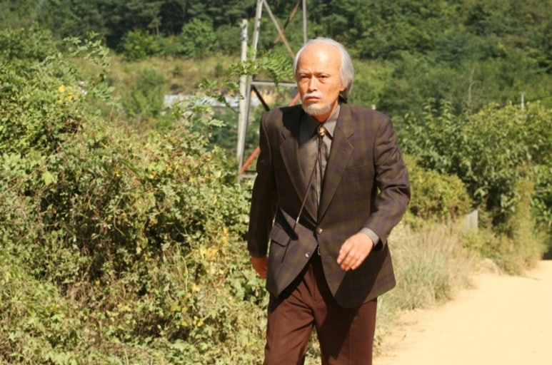 이끼와돌 이미지