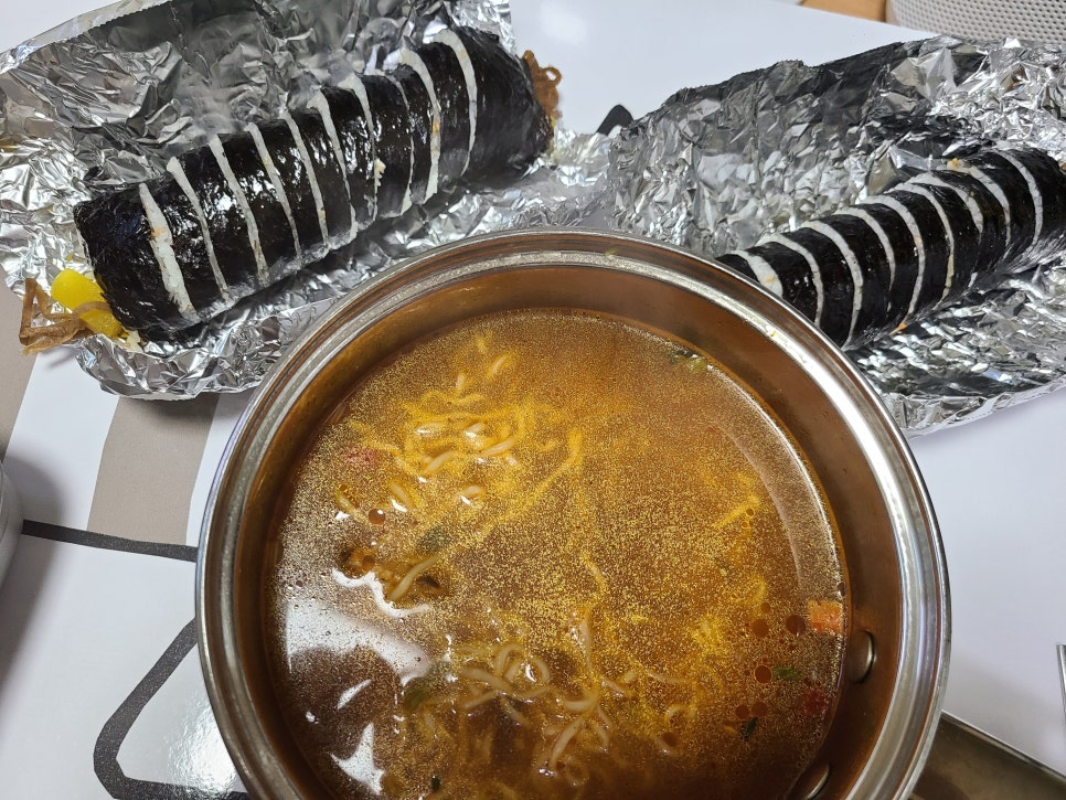 엄지락 분식 이미지