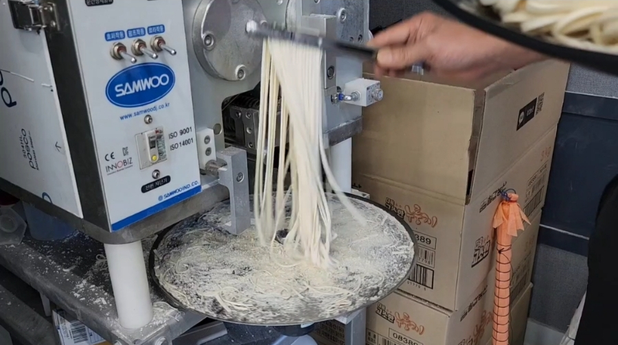 옥산해물칼국수 이미지