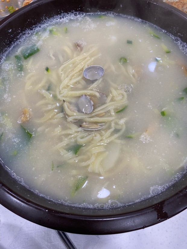 감자바위골칼국수 이미지