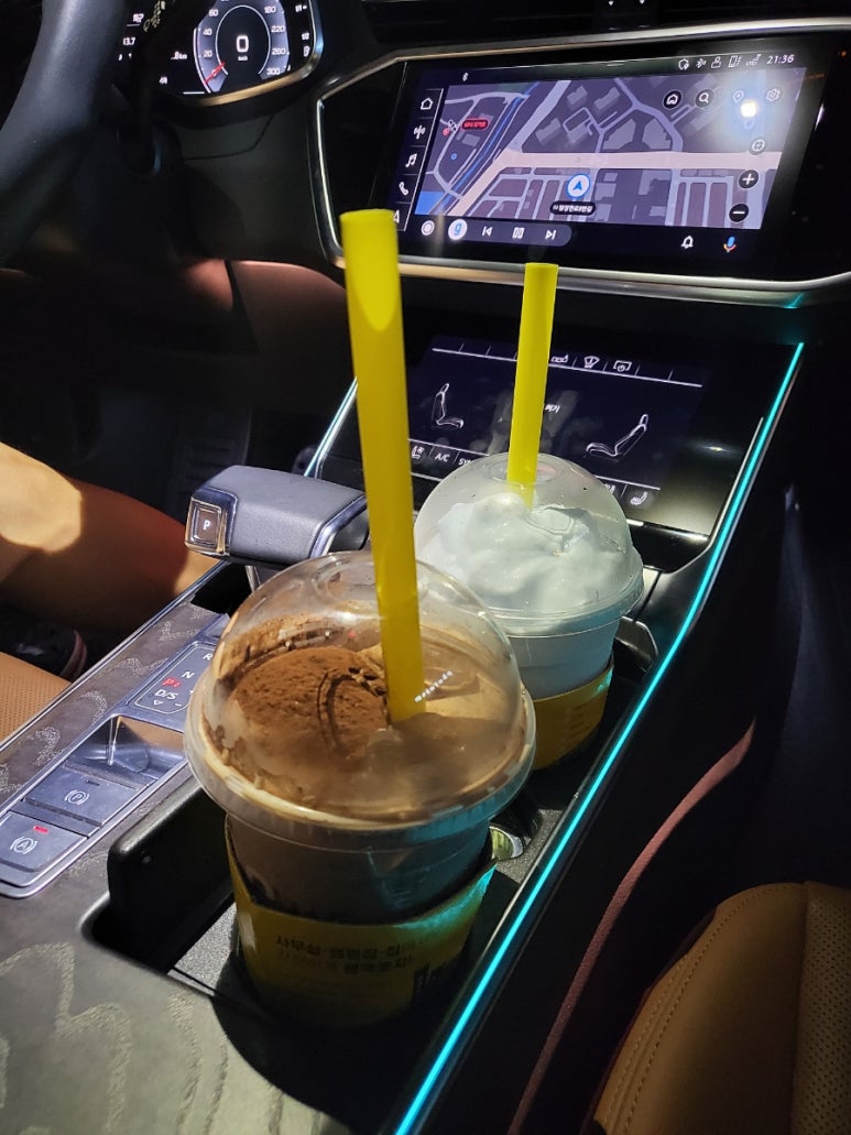 컴포즈커피아산배방 이미지
