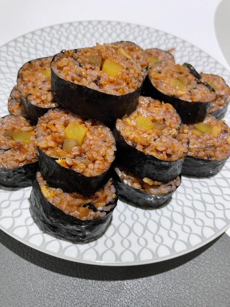 욜로김밥 이미지