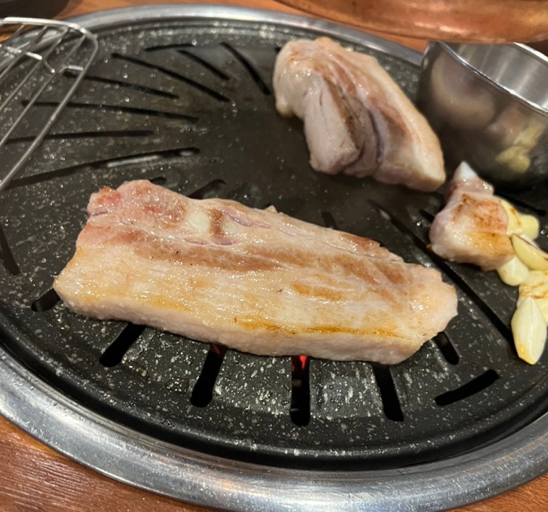 꽃돼지제주삼겹&숯불갈비 이미지