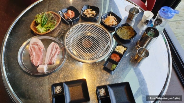 제주흑돈연탄구이 이미지