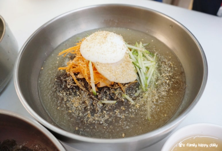 칡냉면땡기는날 이미지