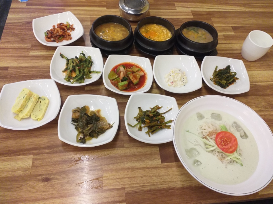 노랑콩두부 이미지