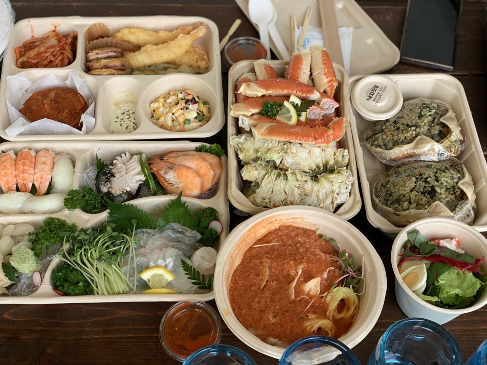 코뿔소글램핑 이미지