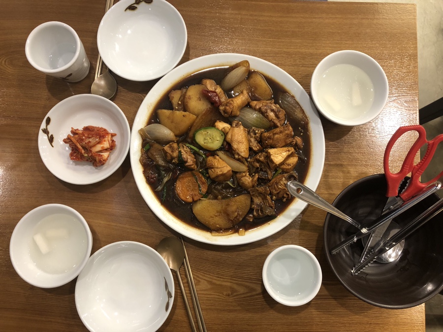 봉추찜닭합정교보문고점 이미지