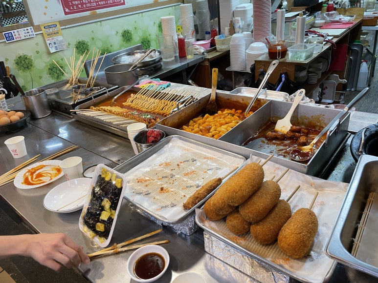 날으는떡볶이 이미지