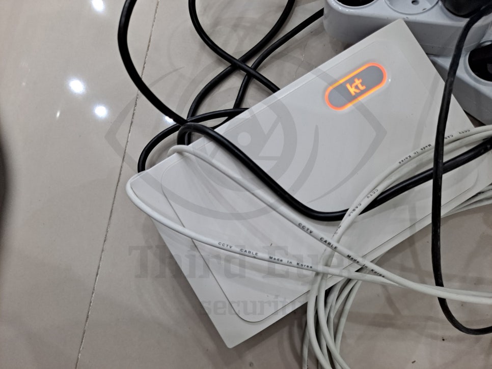 써드아이즈 이미지