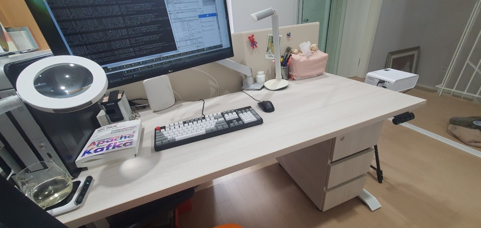 아모스아인스 이미지