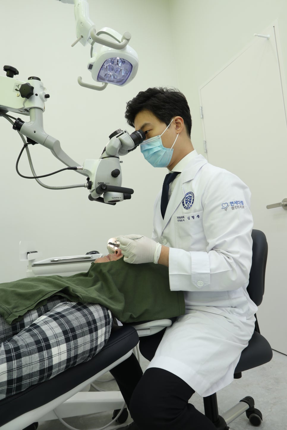 연세다정플란트치과의원 이미지