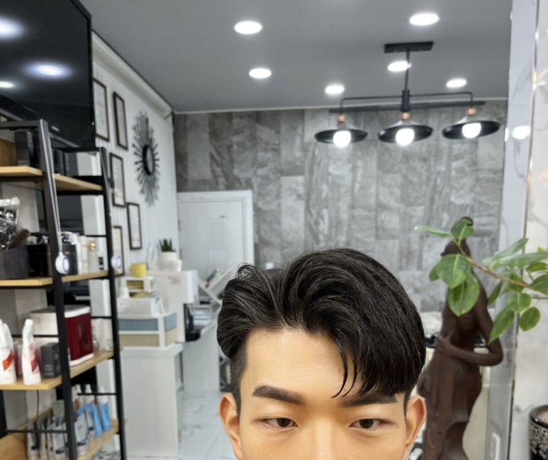 헤어끌리네 이미지